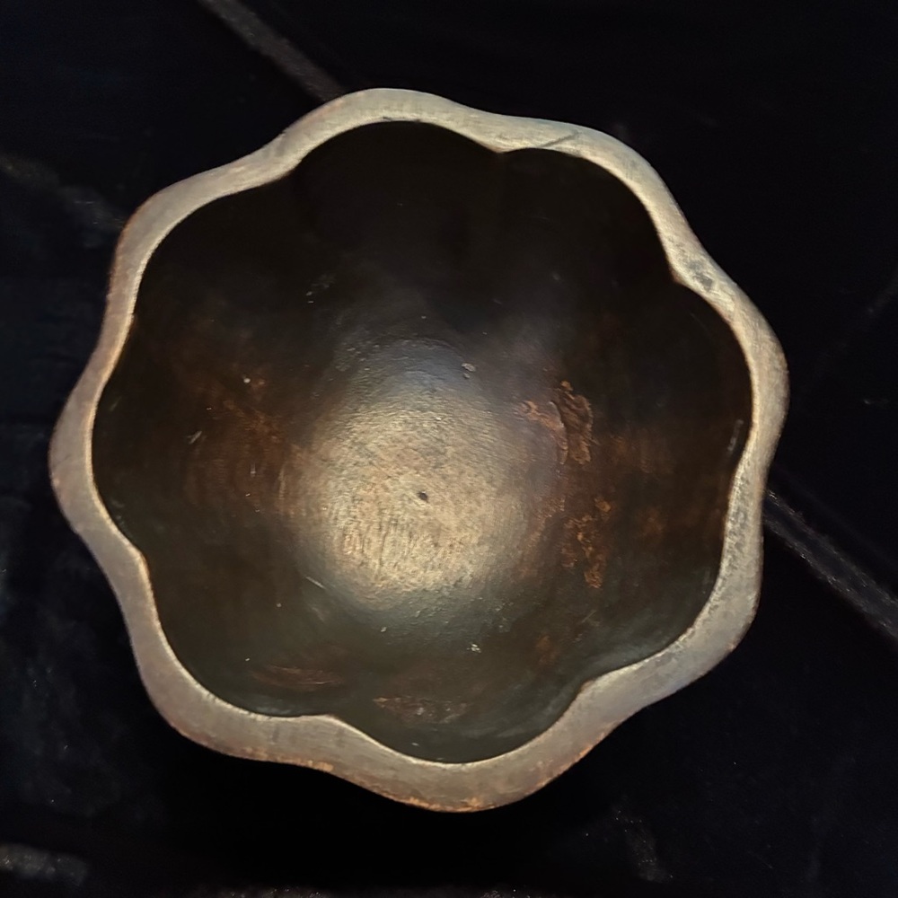 Vintage O.&E.G. Sweden Wooden Bowl – 7” Scalloped Olive & Thyme-Scandinavian